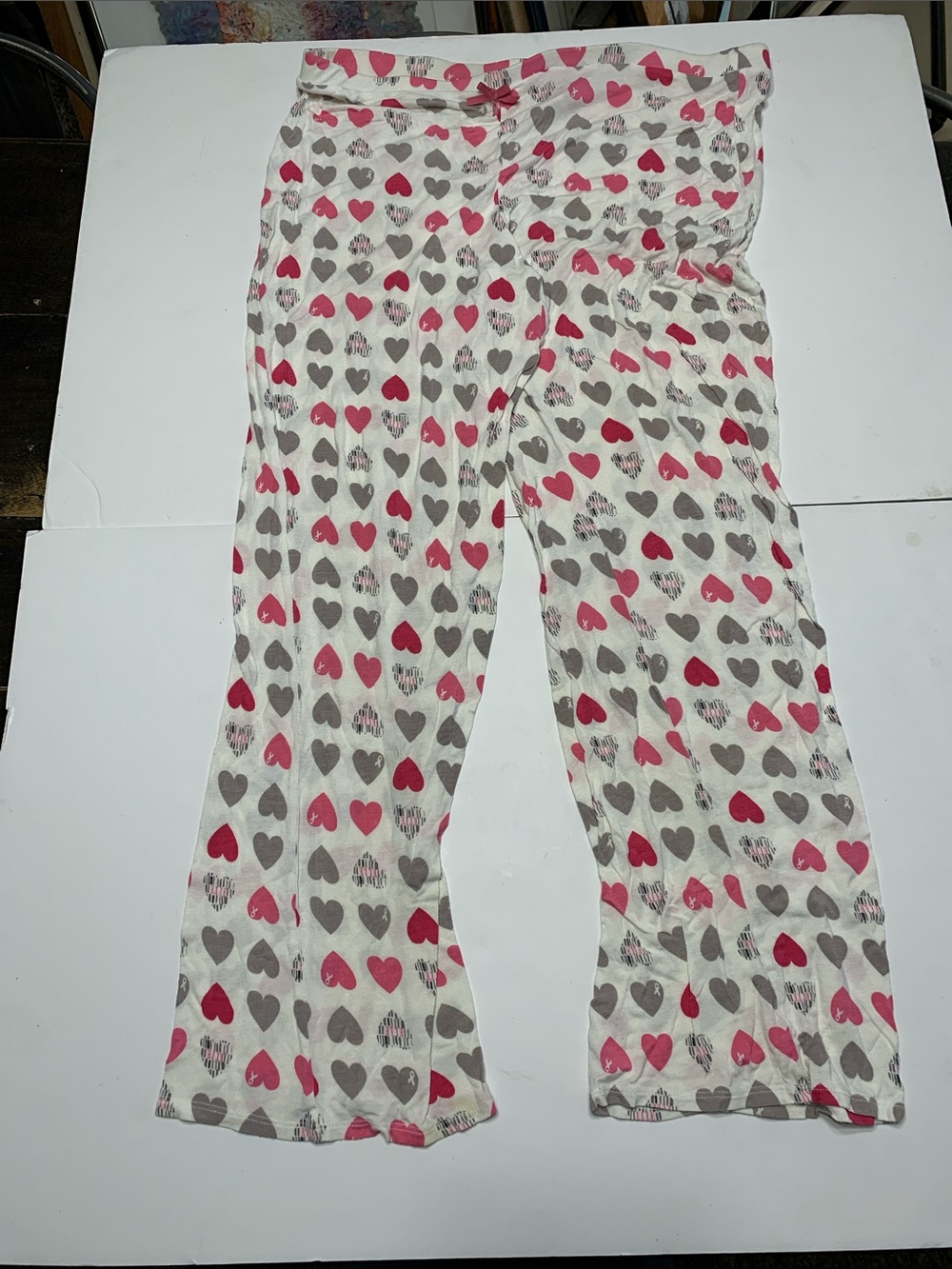 Elle White Pajama Pants with Pink & Gray Heart Print - Picture 1 of 7